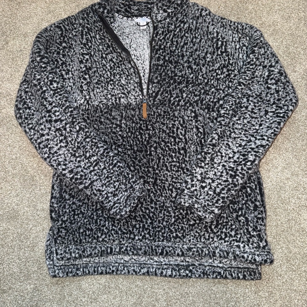 Time and Tru Black and Gray Fleece Jacket